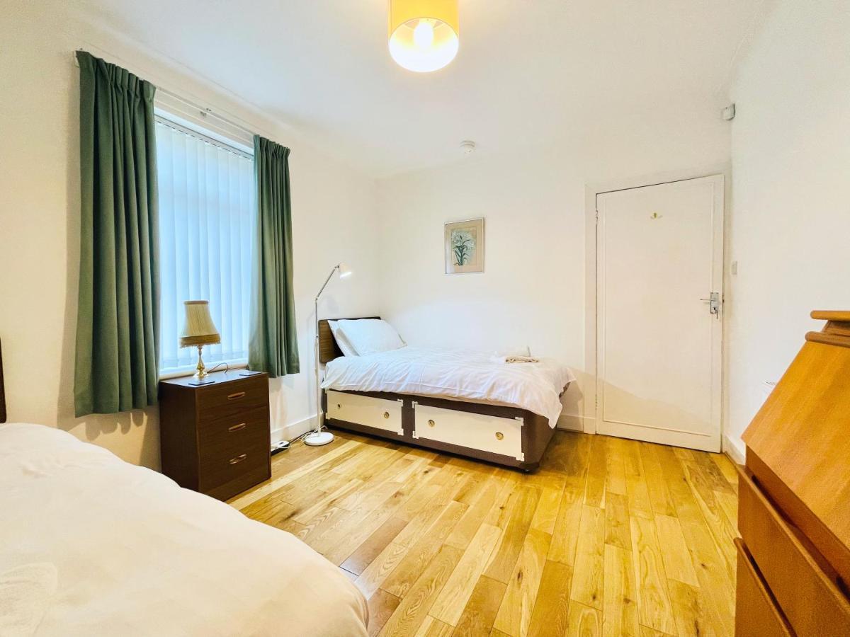Millerston House Villa Глазгоу Екстериор снимка